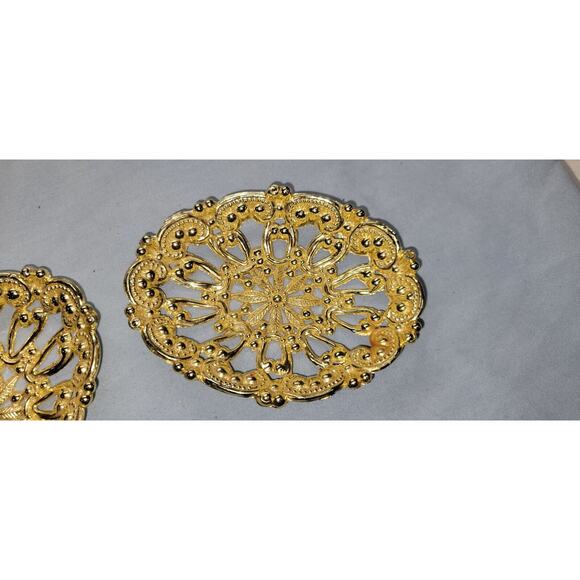 American Tack & Hardware 1968 Gold Filigree 4.5" x 3.5" Soap Dish Set Vintage - Picture 2 of 6